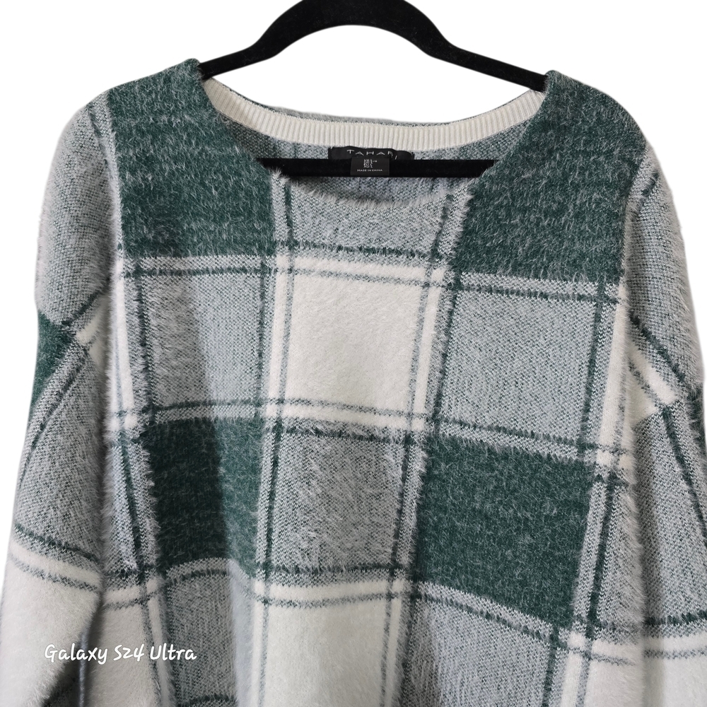 Womens Green And White Cozy Soft Sweater Size Large - Picture 2 of 8
